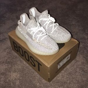 Slightly used sneakers - size 9.5